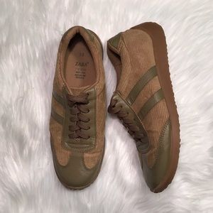 ZARA size 8.5 sneakers EUC Gently used.